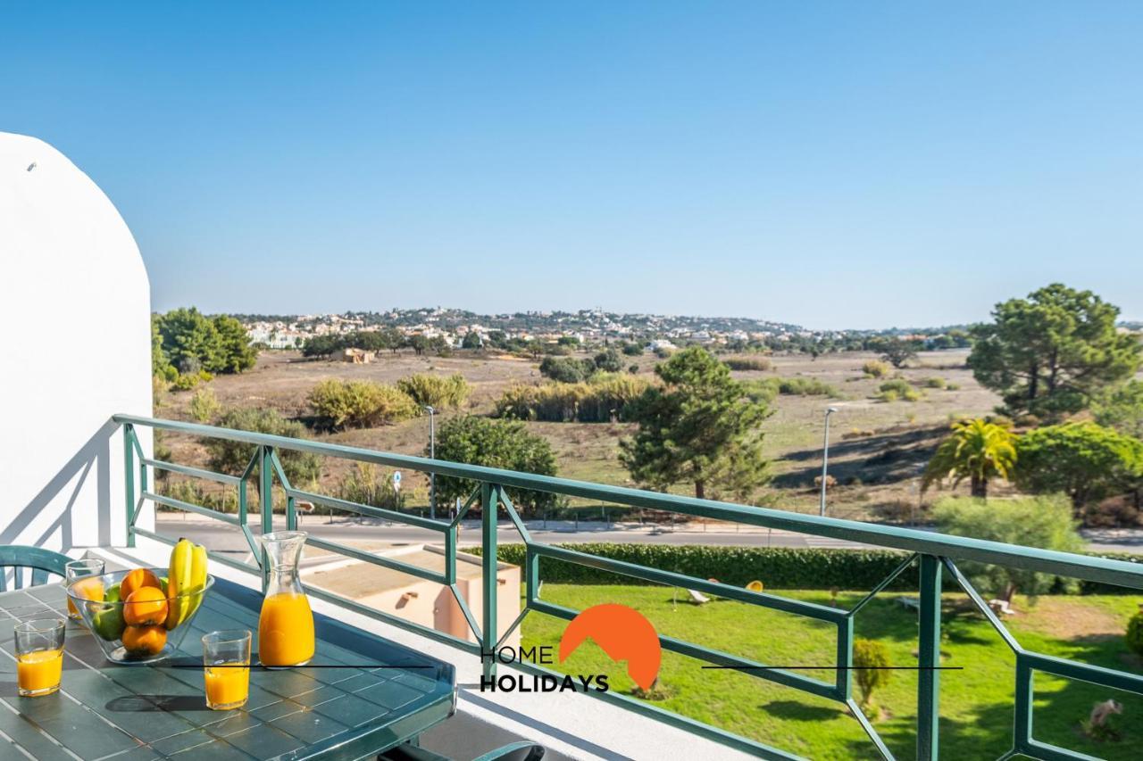 #068 T1 Salgados By Holidays *