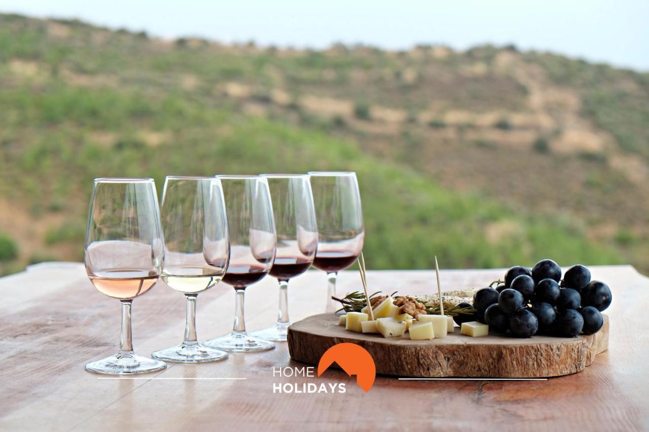 #068 T1 Salgados By Holidays *